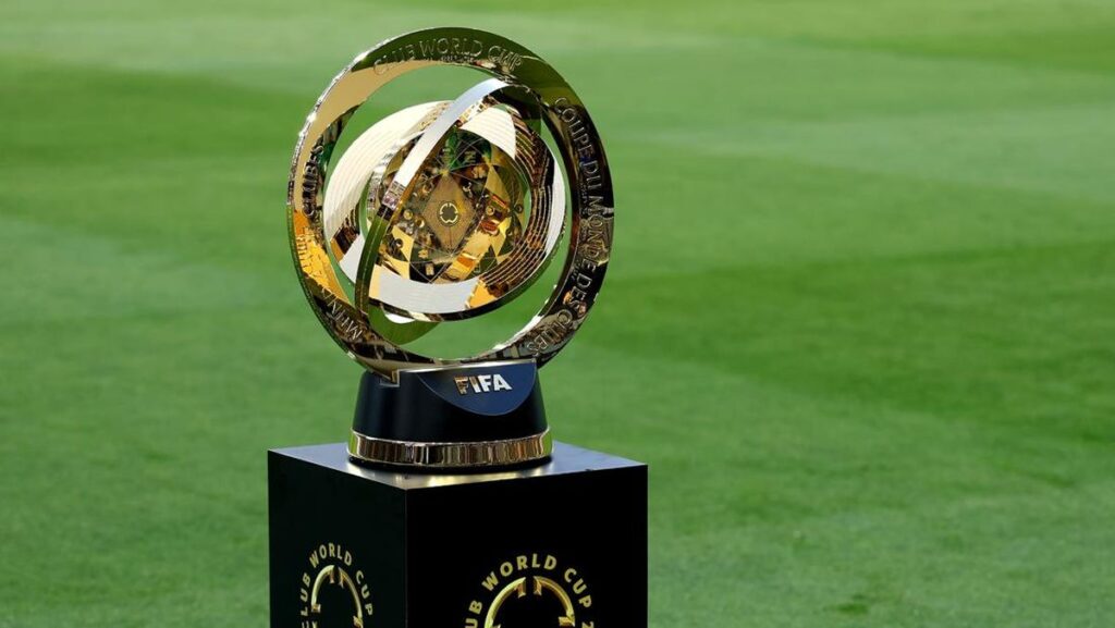 piala-dunia-antarklub-2025-trofi-piala-dunia-antarklub-1748771005684_169
